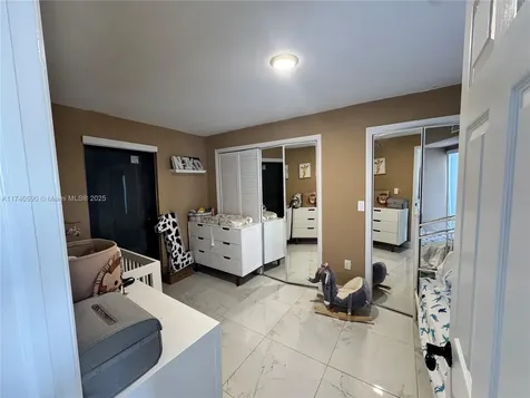 11225 SW 50th Terrace Miami FL 33165