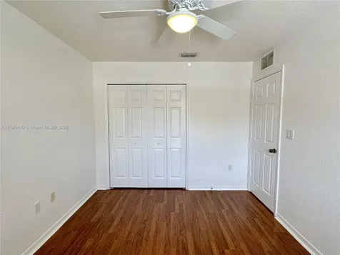 8913 SW 220th Street Cutler Bay FL 33190