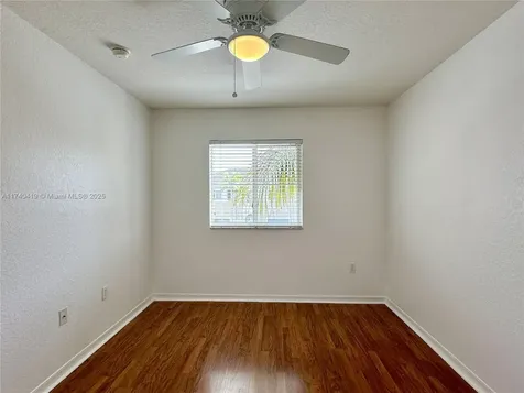 8913 SW 220th Street Cutler Bay FL 33190