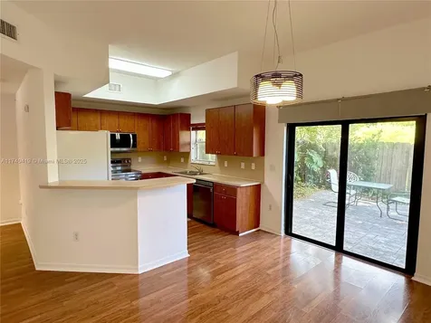 8913 SW 220th Street Cutler Bay FL 33190