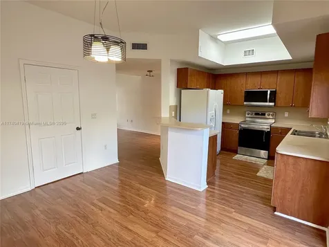 8913 SW 220th Street Cutler Bay FL 33190