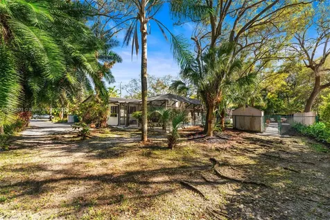 16520 SW 80th Avenue Palmetto Bay FL 33157