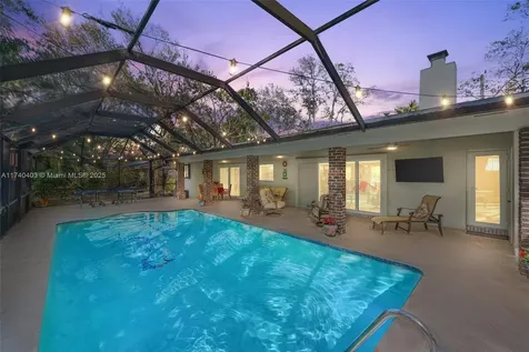16520 SW 80th Avenue Palmetto Bay FL 33157