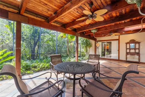 12 Minnetonka Road Sea Ranch Lakes FL 33308