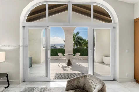 2042 Fisher Island Drive Miami Beach FL 33109