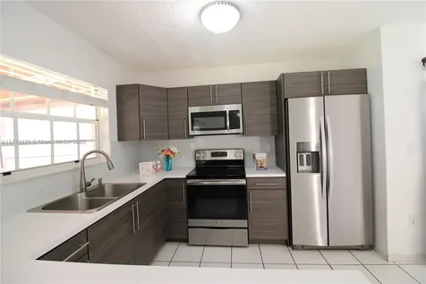 6049 SW 128th Court Miami FL 33183