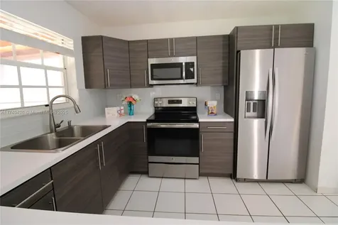 6049 SW 128th Court Miami FL 33183