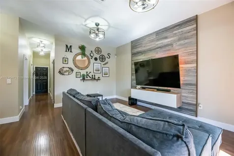 14022 SW 32nd Street Miramar FL 33027