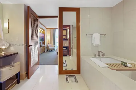 6801 Collins Avenue Miami Beach FL 33141