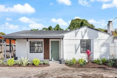 769 NE 38th Street Oakland Park FL 33334