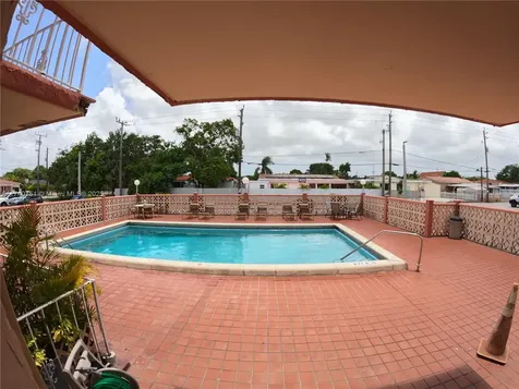 6820 W Flagler Street Miami FL 33144