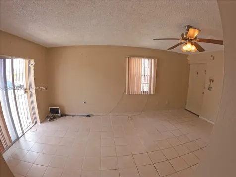 6820 W Flagler Street Miami FL 33144