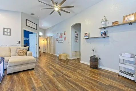 1898 SE 13th Street Homestead FL 33035