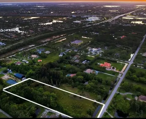 14010 Mustang Trail Davie FL 33330