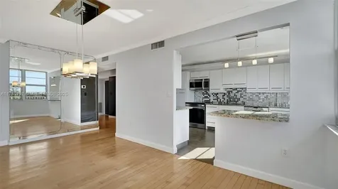 2801 NE 183rd Street Aventura FL 33160