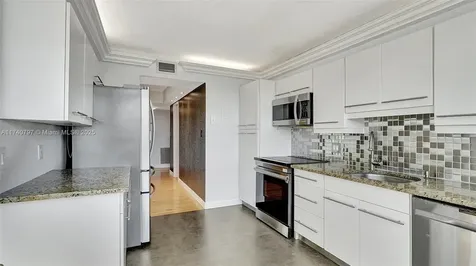 2801 NE 183rd Street Aventura FL 33160