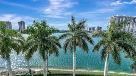 2801 NE 183rd Street Aventura FL 33160