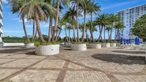 2801 NE 183rd Street Aventura FL 33160