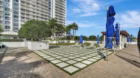 2801 NE 183rd Street Aventura FL 33160