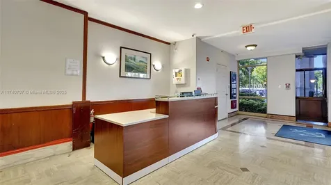 2801 NE 183rd Street Aventura FL 33160