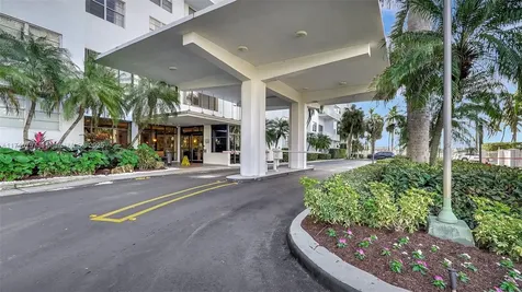 2801 NE 183rd Street Aventura FL 33160