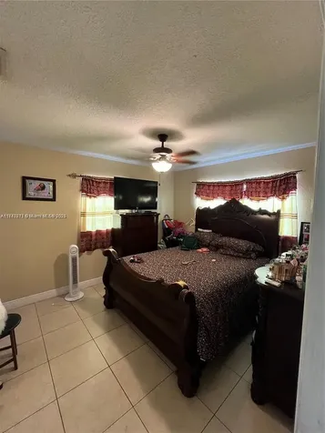 800 NW 176th Terrace Miami Gardens FL 33169