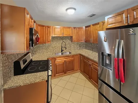 800 NW 176th Terrace Miami Gardens FL 33169