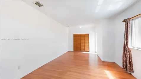 14350 SW 161st Place Miami FL 33196