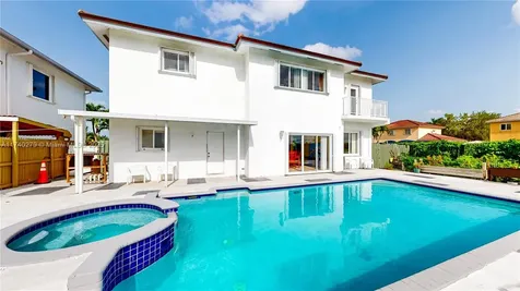 14350 SW 161st Place Miami FL 33196
