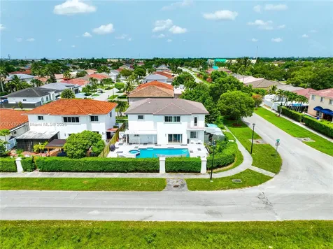 14350 SW 161st Place Miami FL 33196