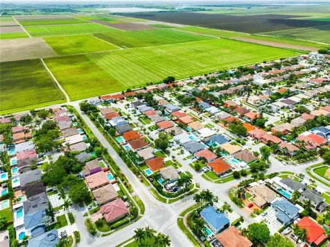 14350 SW 161st Place Miami FL 33196