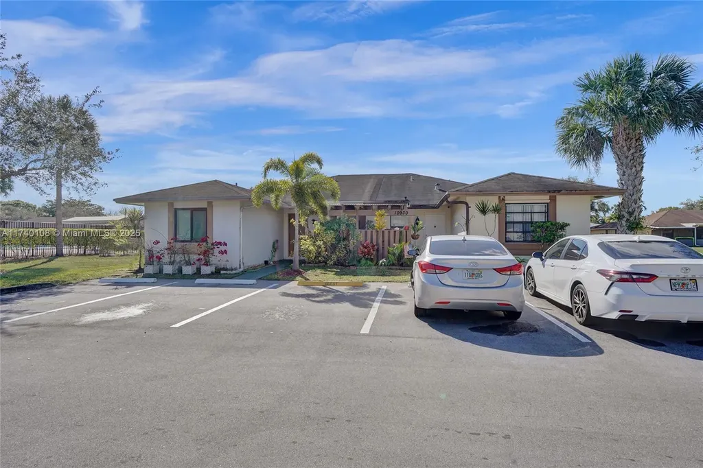 10926 NW 29th Place Sunrise FL 33322