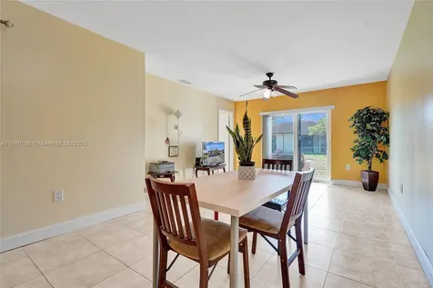 10926 NW 29th Place Sunrise FL 33322