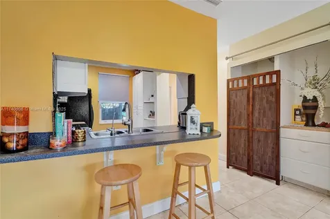 10926 NW 29th Place Sunrise FL 33322