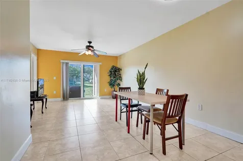 10926 NW 29th Place Sunrise FL 33322