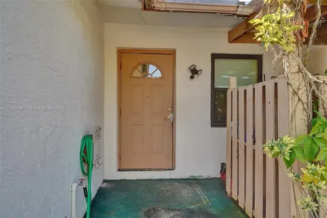 10926 NW 29th Place Sunrise FL 33322
