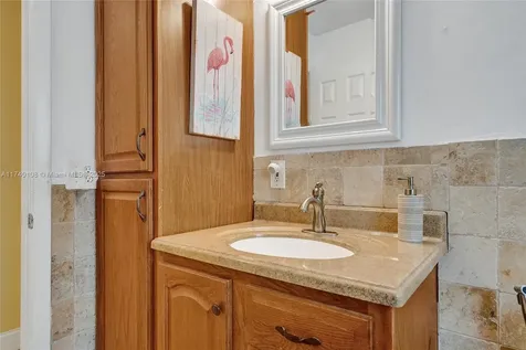 10926 NW 29th Place Sunrise FL 33322