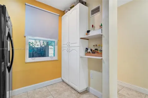 10926 NW 29th Place Sunrise FL 33322