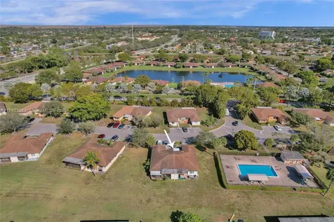 10926 NW 29th Place Sunrise FL 33322