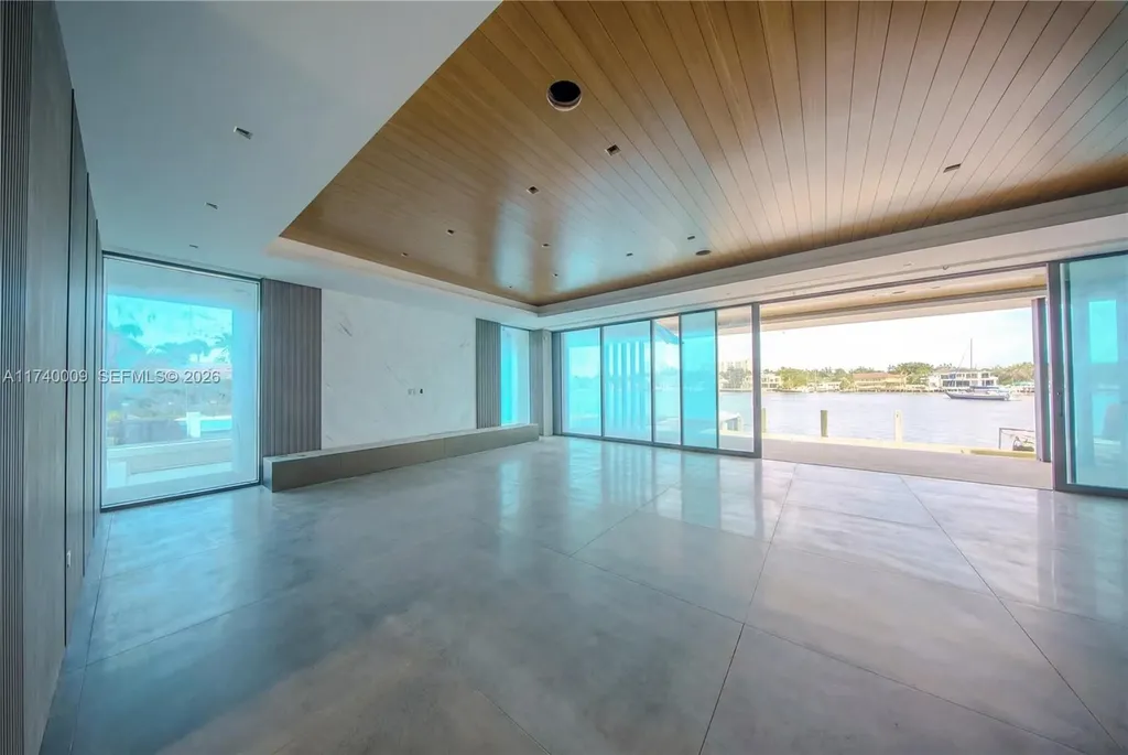 1400 W Lake Drive Fort Lauderdale FL 33316