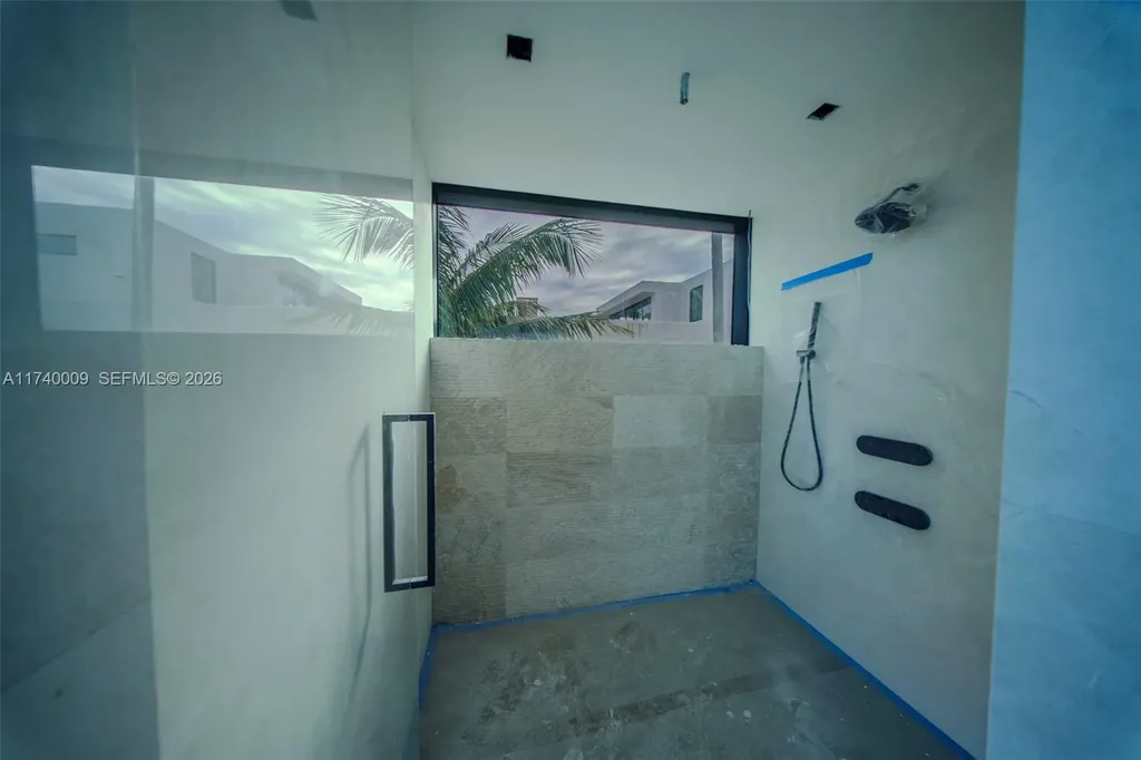 1400 W Lake Drive Fort Lauderdale FL 33316