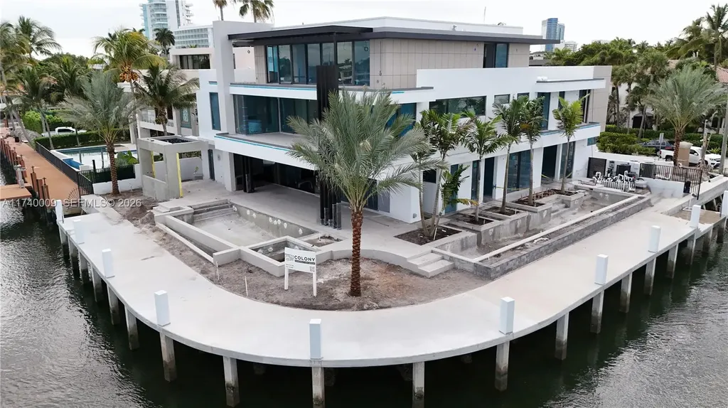 1400 W Lake Drive Fort Lauderdale FL 33316