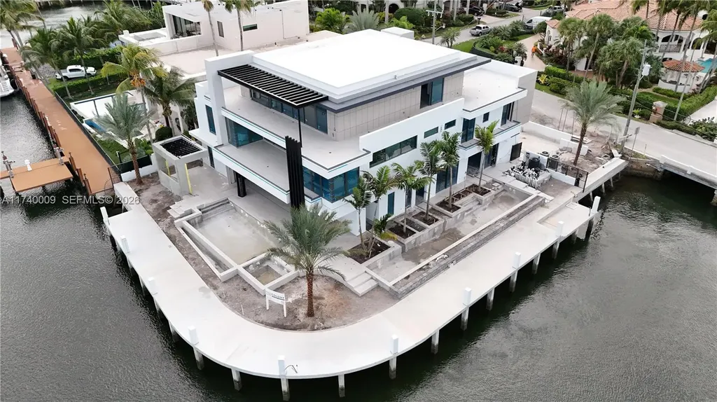 1400 W Lake Drive Fort Lauderdale FL 33316