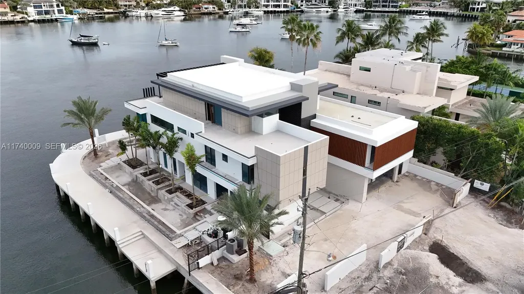 1400 W Lake Drive Fort Lauderdale FL 33316