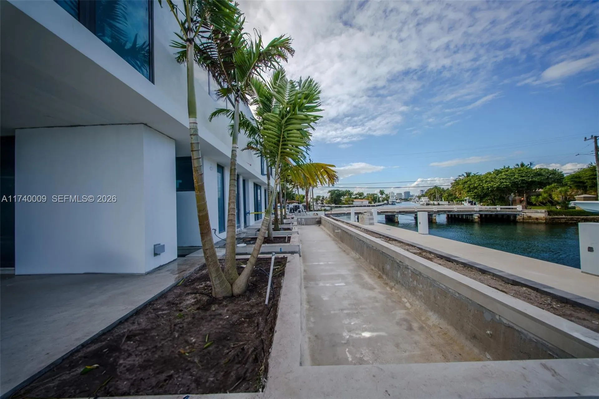 1400 W Lake Drive Fort Lauderdale FL 33316