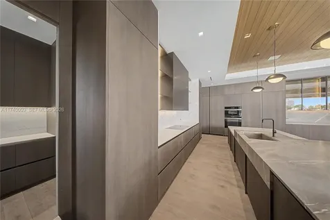 1400 W Lake Drive Fort Lauderdale FL 33316