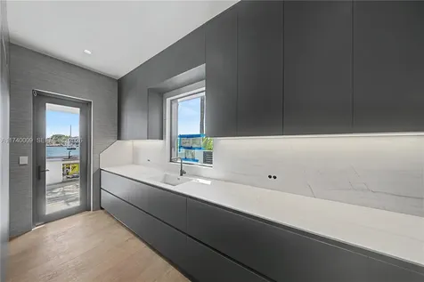 1400 W Lake Drive Fort Lauderdale FL 33316