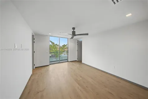 1400 W Lake Drive Fort Lauderdale FL 33316