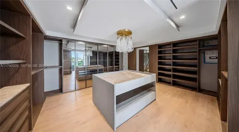 1400 W Lake Drive Fort Lauderdale FL 33316