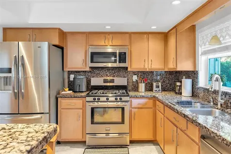 11457 SW 110th Lane Miami FL 33176